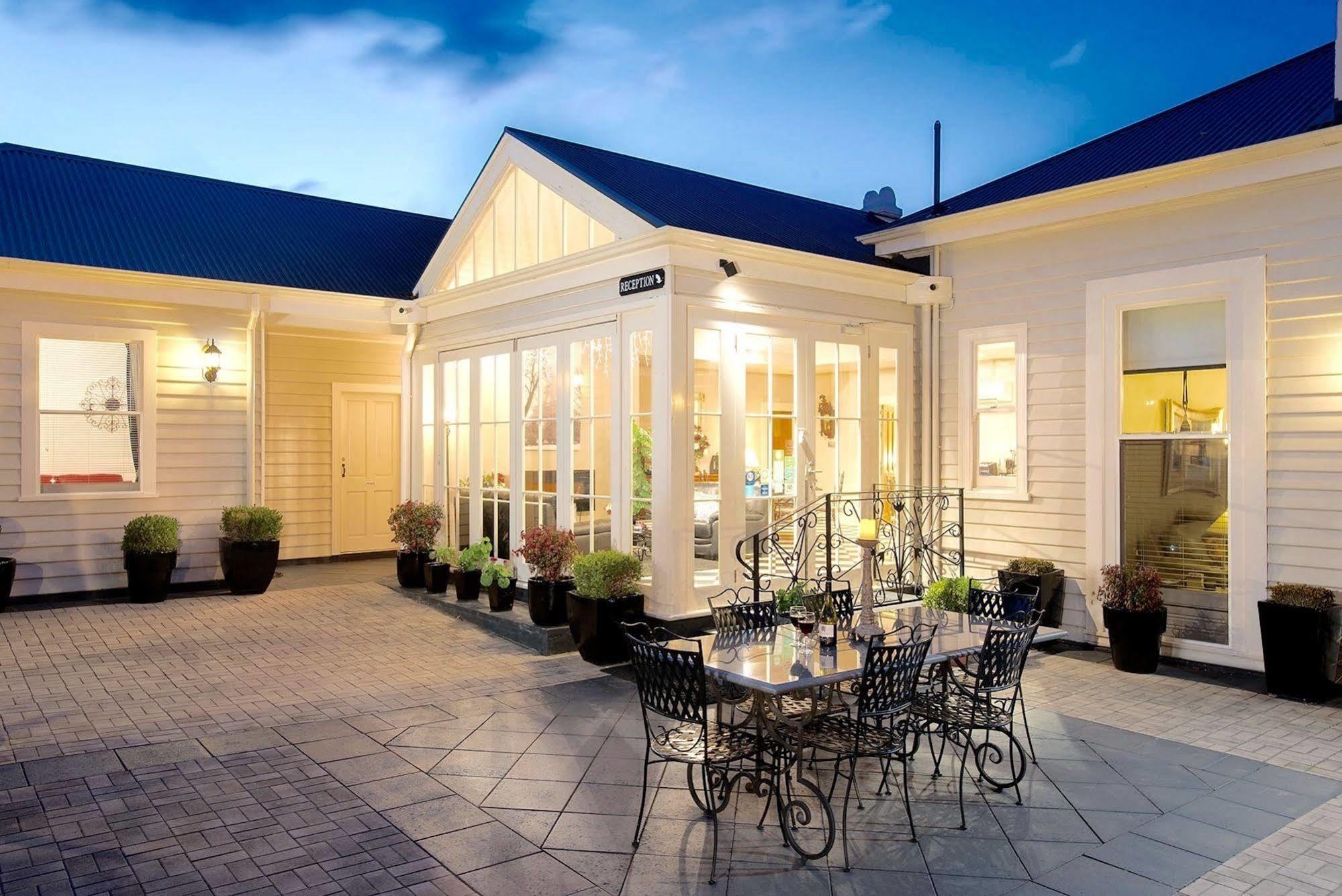 เคอร์ราจอง เฮาส์ Bed & Breakfast ลอนเชสตัน ภายนอก รูปภาพ