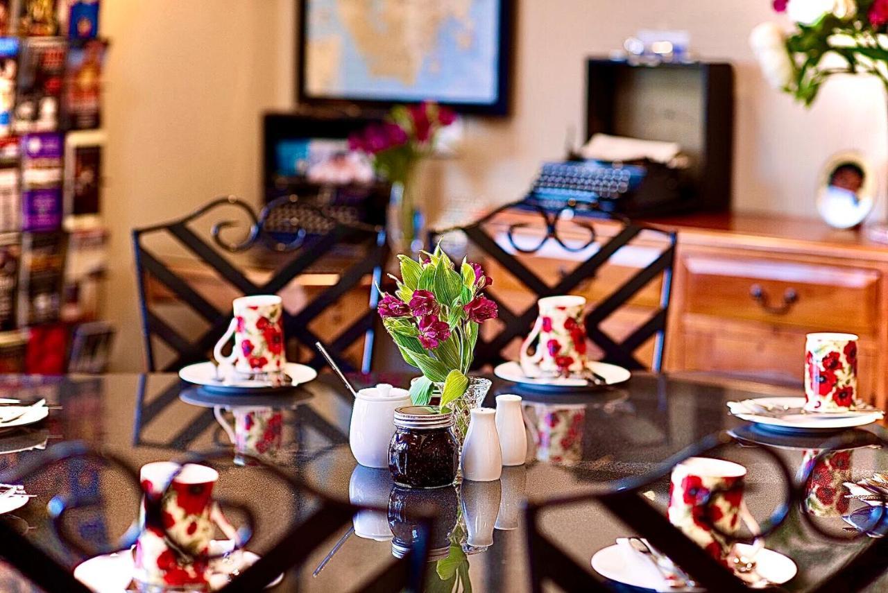เคอร์ราจอง เฮาส์ Bed & Breakfast ลอนเชสตัน ภายนอก รูปภาพ